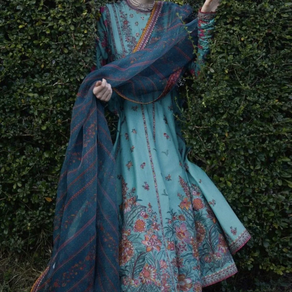 Hussain Rehar Designer Dress - Picture 7 of 9